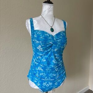 Nip Tuck Swim Ruched One Piece Twisted Front Slimming Size 12